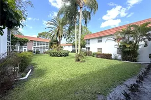 2600 SE Ocean Blvd, Stuart, FL 34996 - Photo 23