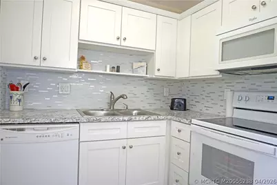 2600 SE Ocean Boulevard #Q3, Stuart, FL 34996 - Photo 5