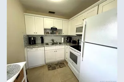 2600 SE Ocean Boulevard #Q3, Stuart, FL 34996 - Photo 3