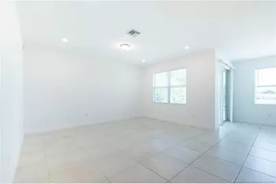 2730 NE Breezeway Circle, Jensen Beach, FL 34957 - Photo 17