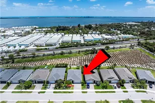 2730 NE Breezeway Cir, Jensen Beach, FL 34957 - Photo 7