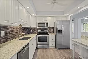 1800 SE Saint Lucie Blvd, Stuart, FL 34996 - Photo 9