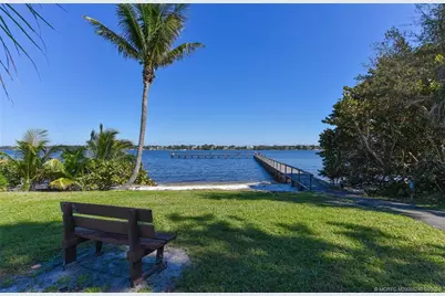 1800 SE Saint Lucie Boulevard #12-201, Stuart, FL 34996 - Photo 3
