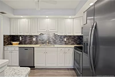 1800 SE Saint Lucie Boulevard #12-201, Stuart, FL 34996 - Photo 9