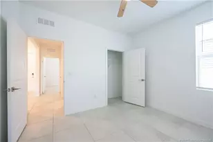 2730 NE Breezeway Cir, Jensen Beach, FL 34957 - Photo 11