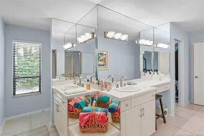 4781 SW Parkgate Boulevard, Palm City, FL 34990 - Photo 17