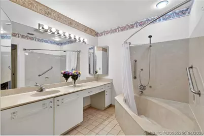 6031 SE Martinique Drive #202, Stuart, FL 34997 - Photo 25