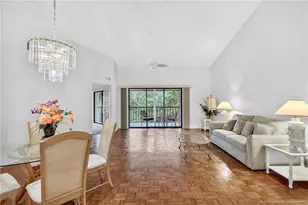 6031 SE Martinique Dr, Stuart, FL 34997 - Photo 11