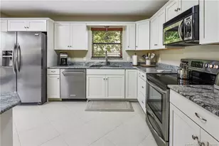 4081 SW Parkgate Blvd, Palm City, FL 34990 - Photo 11
