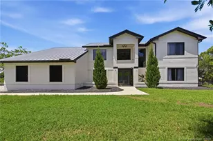 9809 SW Malibu Terrace, Palm City, FL 34990 - Photo 9