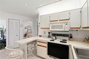 2013 NE Collins Cir, Jensen Beach, FL 34957 - Photo 27