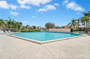 2013 NE Collins Cir, Jensen Beach, FL 34957 - Photo 43