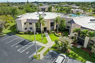 2013 NE Collins Cir, Jensen Beach, FL 34957 - Photo 33