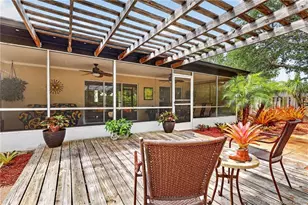 330 SW Winnachee Dr, Stuart, FL 34994 - Photo 35