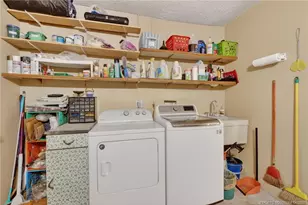 330 SW Winnachee Dr, Stuart, FL 34994 - Photo 45