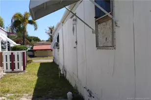 345 NE Tropicalia Ln, Jensen Beach, FL 34957 - Photo 15