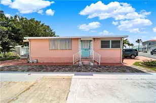 10701 S Ocean Dr, Jensen Beach, FL 34957 - Photo 25