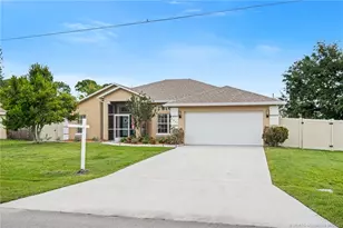 2511 SE Snapper St, Port Saint Lucie, FL 34952 - Photo 9