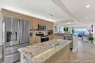 10980 S Ocean Dr, Jensen Beach, FL 34957 - Photo 11