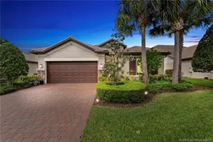 303 SE Courances Dr, Port Saint Lucie, FL 34984 - Photo 1