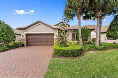 303 SE Courances Drive, Port Saint Lucie, FL 34984 - Photo 3