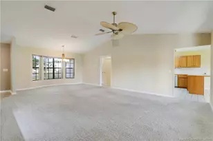 5502 Echo Pines Cir W, Fort Pierce, FL 34951 - Photo 15