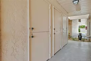 1943 NE Collins Cir, Jensen Beach, FL 34957 - Photo 29