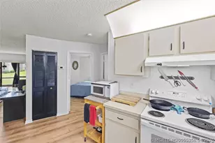 1943 NE Collins Cir, Jensen Beach, FL 34957 - Photo 15