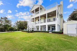 5675 SE Orange St, Stuart, FL 34997 - Photo 41