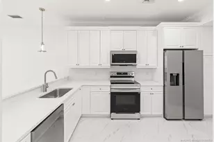 47 SW Osceola St, Stuart, FL 34994 - Photo 1