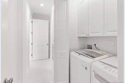 47 SW Osceola Street #UN206, Stuart, FL 34994 - Photo 17