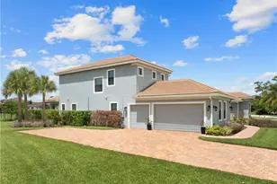 2912 SW English Garden Dr, Palm City, FL 34990 - Photo 7
