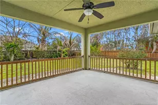 2009 SW Monterrey Ln, Port Saint Lucie, FL 34953 - Photo 3