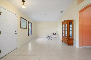 2009 SW Monterrey Ln, Port Saint Lucie, FL 34953 - Photo 27