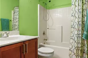 2009 SW Monterrey Ln, Port Saint Lucie, FL 34953 - Photo 19