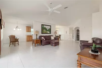 1527 SE Prestwick Lane #6D, Port Saint Lucie, FL 34952 - Photo 7