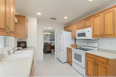 1527 SE Prestwick Lane #6D, Port Saint Lucie, FL 34952 - Photo 11