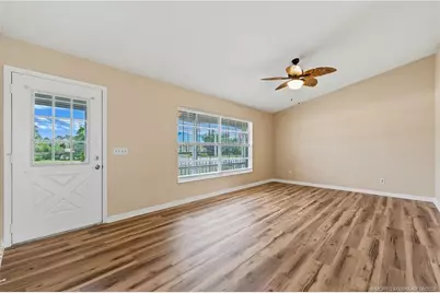 6285 SE Highland Avenue, Stuart, FL 34997 - Photo 7