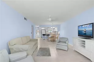 2950 SE Ocean Blvd, Stuart, FL 34996 - Photo 9