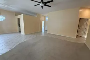 7461 SE Autumn Ln, Hobe Sound, FL 33455 - Photo 3