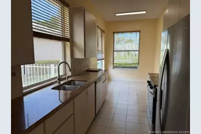 7461 SE Autumn Lane, Hobe Sound, FL 33455 - Photo 11