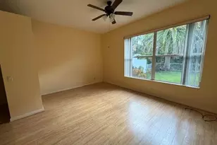 7461 SE Autumn Ln, Hobe Sound, FL 33455 - Photo 13