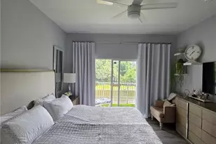 1560 SE Hampshire Way, Stuart, FL 34994 - Photo 13