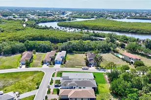 104 SE Strada Cervaro, Port Saint Lucie, FL 34952 - Photo 49