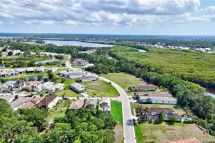 104 SE Strada Cervaro, Port Saint Lucie, FL 34952 - Photo 47