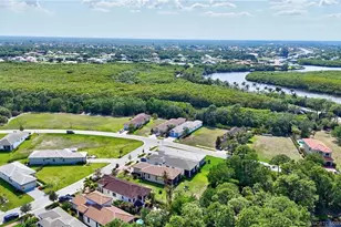 104 SE Strada Cervaro, Port Saint Lucie, FL 34952 - Photo 49