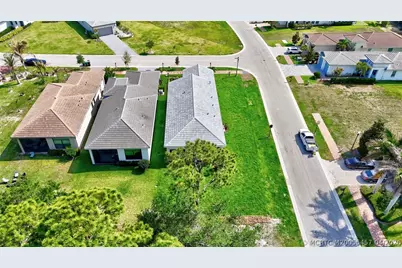 104 SE Strada Cervaro, Port Saint Lucie, FL 34952 - Photo 51