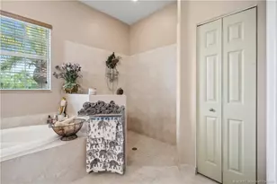 5437 SW Honeysuckle Ct, Palm City, FL 34990 - Photo 13