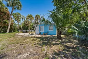 2614 NE Palm Ave, Jensen Beach, FL 34957 - Photo 11