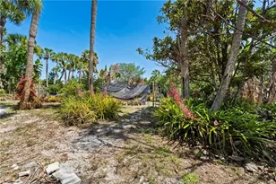 2614 NE Palm Ave, Jensen Beach, FL 34957 - Photo 5